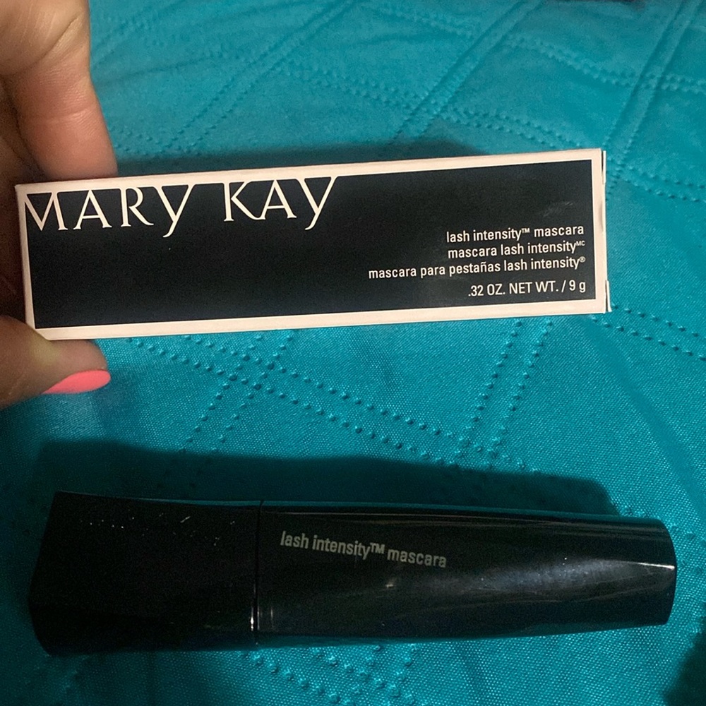 Lash intensity Mascara